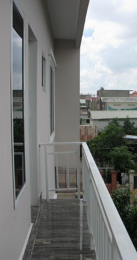 Kol House Bed & Breakfast Phnom Pen Exterior foto
